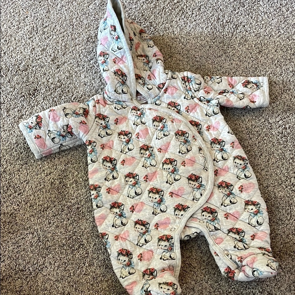 Organic little wings quilted puff baby suit new born